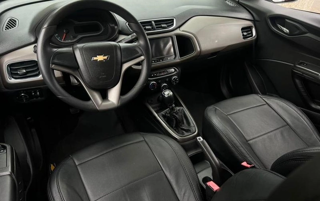 imagem-https://www.socarrao.com.br/sc-vehicle-images-prod/3698240/1789243763236-8454988_12_B_068b9bc9d0.jpeg