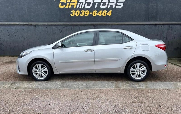 imagem-https://www.socarrao.com.br/sc-vehicle-images-prod/3698288/1789226788787-8420628_16_B_505bb52448.jpeg