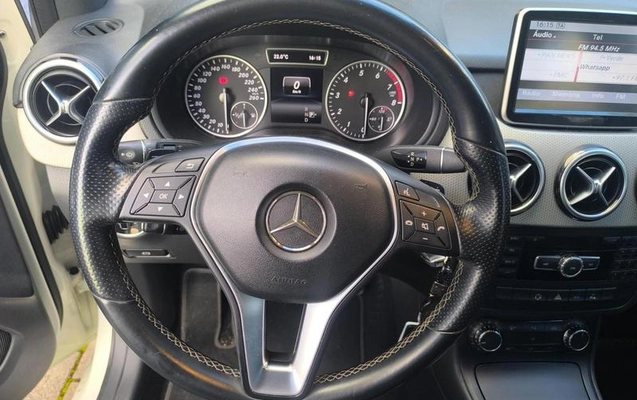imagem-https://www.socarrao.com.br/sc-vehicle-images-prod/3698290/1789154461271-8454999_6_B_2492ed720a.jpeg