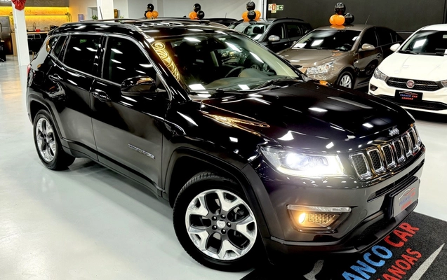 imagem-https://www.socarrao.com.br/sc-vehicle-images-prod/3698295/1788797465145-1_115218.jpg