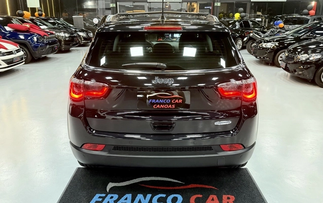 imagem-https://www.socarrao.com.br/sc-vehicle-images-prod/3698295/1788797465149-1_115223.jpg