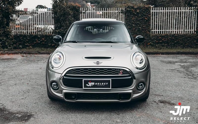 imagem-https://www.socarrao.com.br/sc-vehicle-images-prod/3698358/1789502715530-8371216_1_B_72f594e540.jpeg