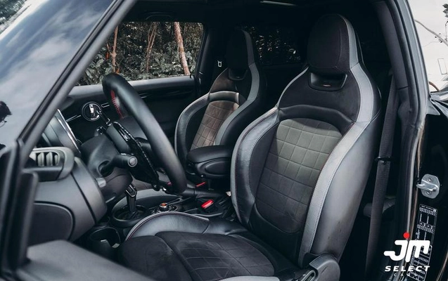imagem-https://www.socarrao.com.br/sc-vehicle-images-prod/3698359/1789502743189-8369004_7_B_c35af3034f.jpeg