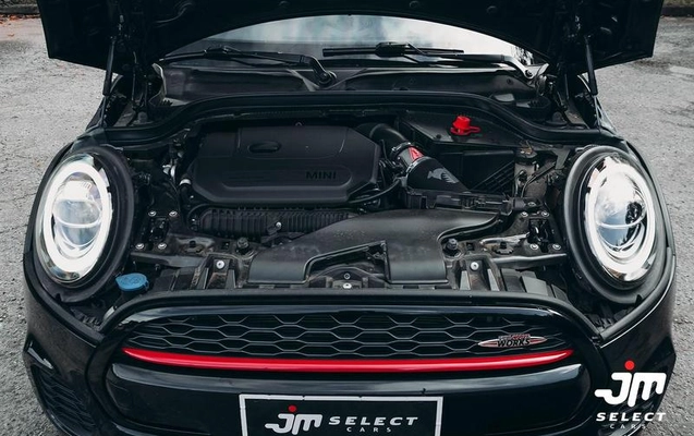 imagem-https://www.socarrao.com.br/sc-vehicle-images-prod/3698359/1789502743191-8369004_11_B_a821b041b6.jpeg