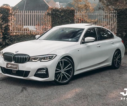BMW 320i 2022 Branco — foto 1 de 3