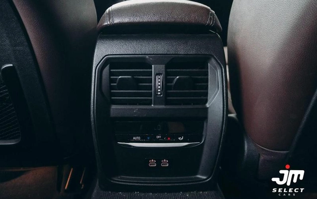imagem-https://www.socarrao.com.br/sc-vehicle-images-prod/3698360/1789502434801-8394982_12_B_82e32f4a79.jpeg