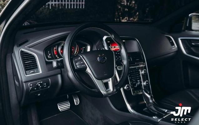 imagem-https://www.socarrao.com.br/sc-vehicle-images-prod/3698375/1789503071397-8169223_7_B_0f7b4a784a.jpeg