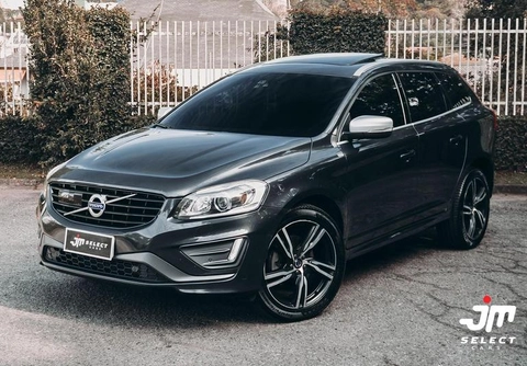 Volvo XC60 2017 Cinza — foto 1 de 3