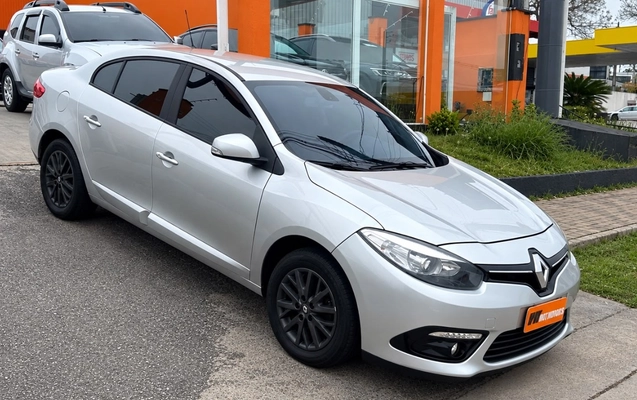 imagem-https://www.socarrao.com.br/sc-vehicle-images-prod/3698411/1788809160883-V2hhdHNBcHAgSW1hZ2UgMjAyNi0wOS0wNyBhdCAxMS41Ny4yNiAoMikuanBlZw.jpeg