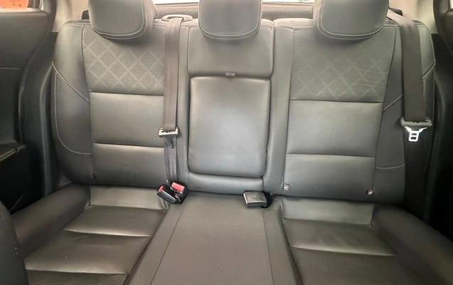 imagem-https://www.socarrao.com.br/sc-vehicle-images-prod/3698411/1788809162048-V2hhdHNBcHAgSW1hZ2UgMjAyNi0wOS0wNyBhdCAxMS41Ny4yOSAoMSkuanBlZw.jpeg