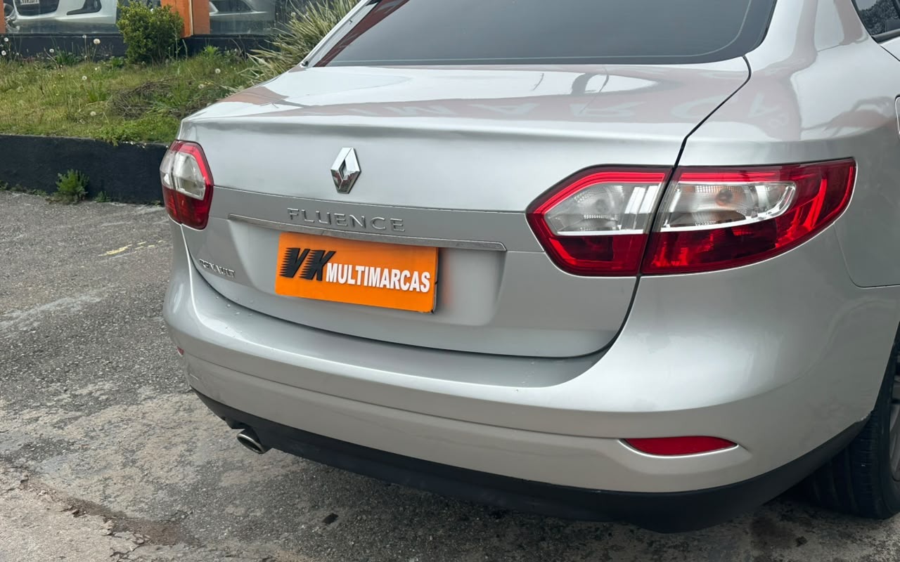 imagem-https://www.socarrao.com.br/sc-vehicle-images-prod/3698411/1788809162219-V2hhdHNBcHAgSW1hZ2UgMjAyNi0wOS0wNyBhdCAxMS41Ny4zMCAoMykuanBlZw.jpeg