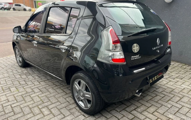 imagem-https://www.socarrao.com.br/sc-vehicle-images-prod/3698542/1789764917110-vehicle_image_1789764876_a7c8adc883496c5f7b7c6f3fcf5e9f88.jpeg