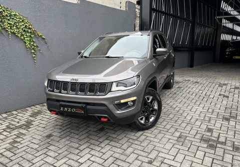 Jeep Compass 2017 Cinza — foto 1 de 3
