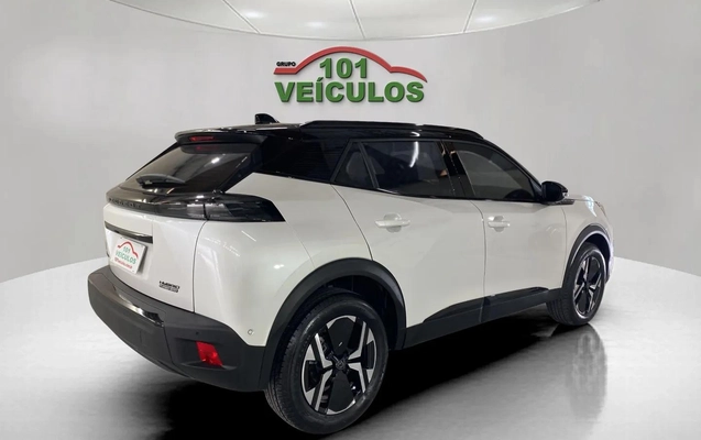 imagem-https://www.socarrao.com.br/sc-vehicle-images-prod/3705993/1788867906914-003_b6739d3ab580ffeee0a7aa8a65774352.jpg