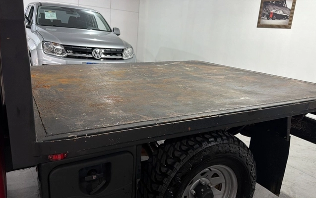 imagem-https://www.socarrao.com.br/sc-vehicle-images-prod/3706000/1788867976637-VlpjHFRqVYOlfbUZ7CC3RQUaYQVy39kG.jpg