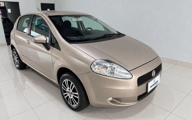 imagem-https://www.socarrao.com.br/sc-vehicle-images-prod/3706001/1788867995960-1236440.jpg
