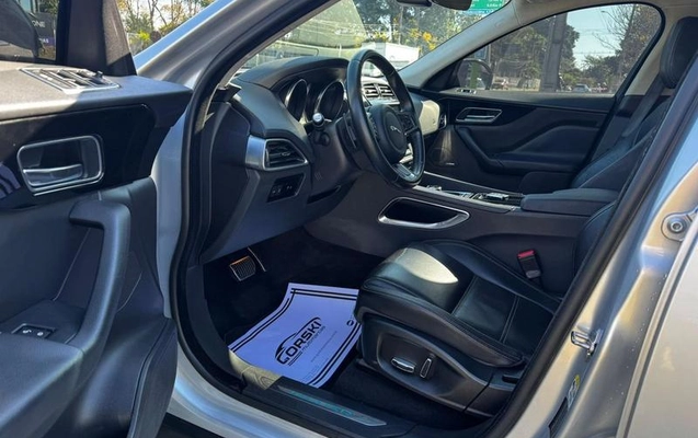 imagem-https://www.socarrao.com.br/sc-vehicle-images-prod/37062/1789070750191-7165542_5_B_99de418f88.jpeg