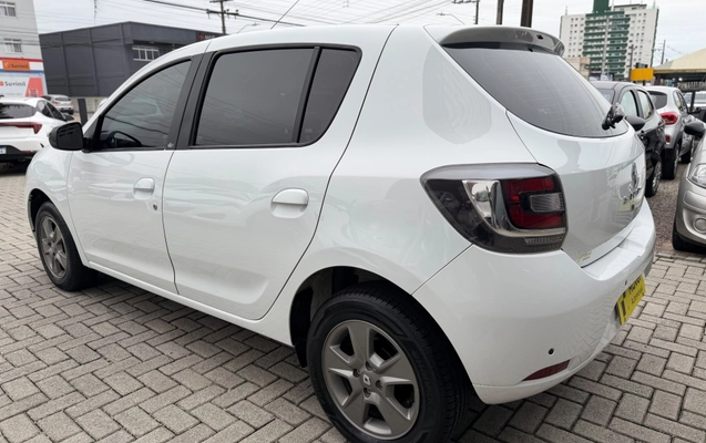imagem-https://www.socarrao.com.br/sc-vehicle-images-prod/3706273/1789744164328-003_612c2ad4d63fd08c9d2da5a49ff474ab.jpeg
