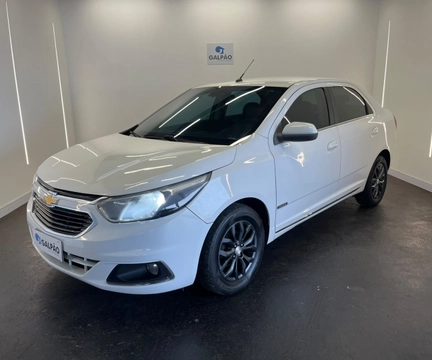 Chevrolet Cobalt 2017 Branco — foto 1 de 3