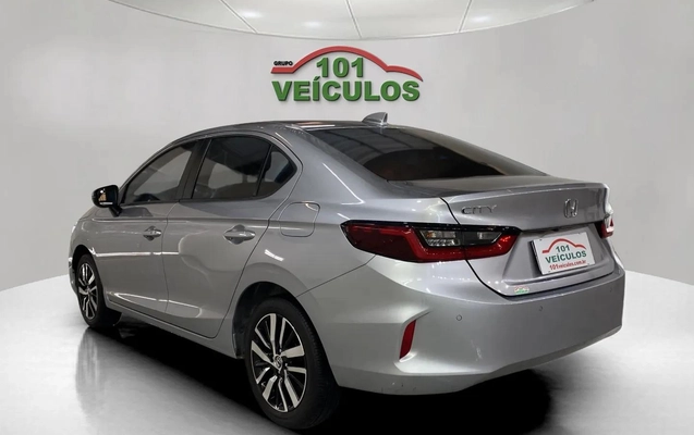 imagem-https://www.socarrao.com.br/sc-vehicle-images-prod/3706300/1788870906874-003_64b8f090a5ee2ae80f23b4a44a7eee22.jpg