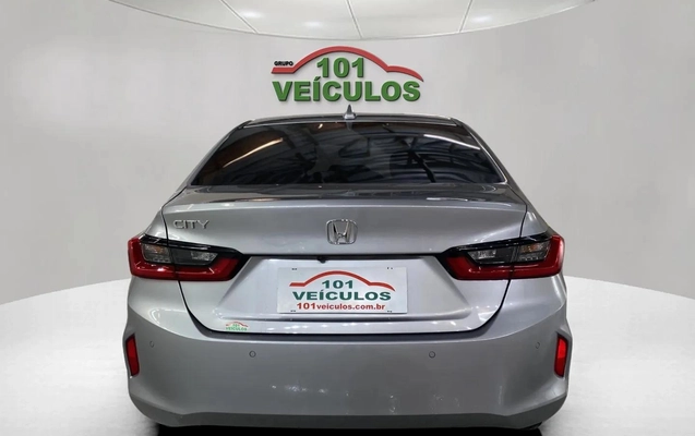imagem-https://www.socarrao.com.br/sc-vehicle-images-prod/3706300/1788870906876-003_9e87bd3b9eed1ff313678aee16c622ce.jpg