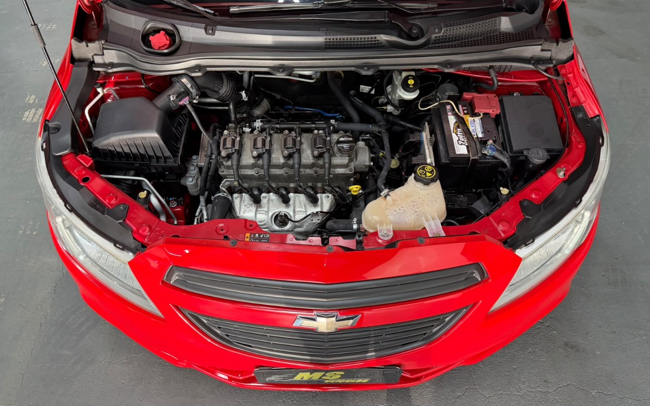 imagem-https://www.socarrao.com.br/sc-vehicle-images-prod/3706351/1788870998884-V2hhdHNBcHAgSW1hZ2UgMjAyNi0wOS0wOCBhdCAwOS4zMS41OSAoMSkuanBlZw.jpeg