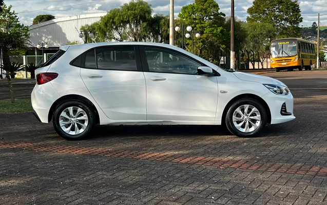 imagem-https://www.socarrao.com.br/sc-vehicle-images-prod/3706812/1788872077372-5cc81d8c463f4292bc5951738585df75_1788872011600.jpg