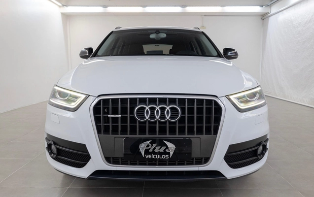 imagem-https://www.socarrao.com.br/sc-vehicle-images-prod/3706891/1788872607418-cc442eaff22c476fa487f8d6c3582094_1787767608026.jpg