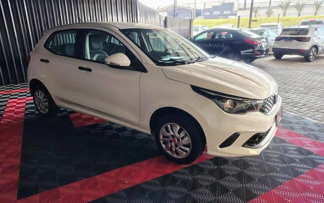imagem-https://www.socarrao.com.br/sc-vehicle-images-prod/3706929/1789136807176-8220292_8_B_1cccc3c6e5.jpeg