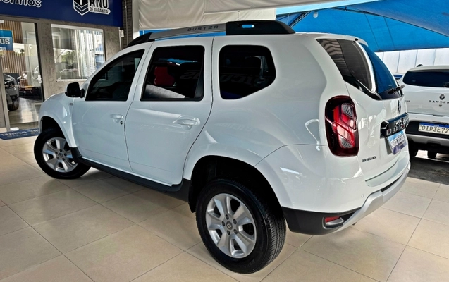imagem-https://www.socarrao.com.br/sc-vehicle-images-prod/3707093/1788872868188-7nOrB4VtqcBYVTnJwrMDnAB8kEAa3lu8.jpg