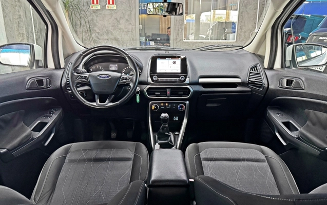 imagem-https://www.socarrao.com.br/sc-vehicle-images-prod/3707097/1789749851451-uYBz6EzncLEJYQOJwM6maOf5i4utTeCS.jpg
