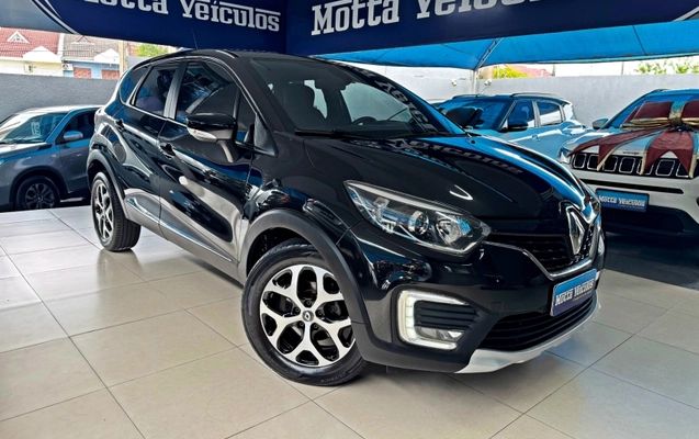 imagem-https://www.socarrao.com.br/sc-vehicle-images-prod/3707103/1788872884690-BDcBUCAKsnEc19IIwKsJXXvKybhuBbtD.jpg