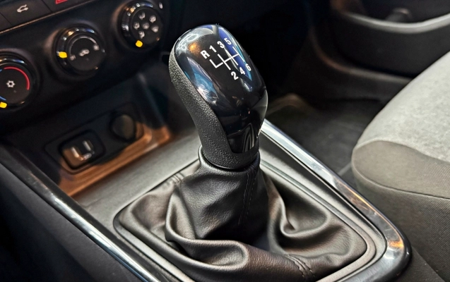 imagem-https://www.socarrao.com.br/sc-vehicle-images-prod/3707111/1788872896303-4RWX8xcOC3j277zTREOxTCSssji7ekRe.jpg