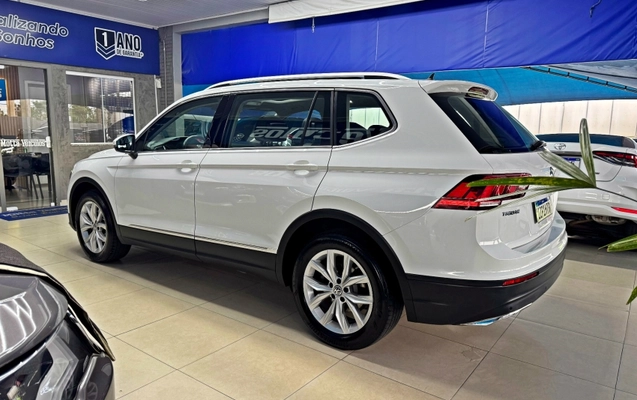 imagem-https://www.socarrao.com.br/sc-vehicle-images-prod/3707113/1788872900192-ZPIjOhIA5Ll8D2nRY5Ep9z6M73cVxiHl.jpg