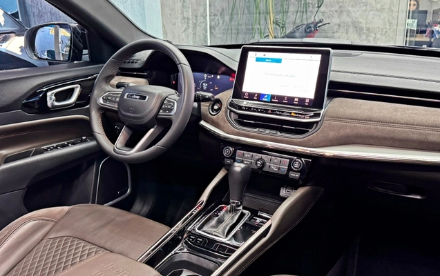 imagem-https://www.socarrao.com.br/sc-vehicle-images-prod/3707116/1788872905444-ryPL7nTtPXssZHbh7QpzQGlxePatXqo1.jpg