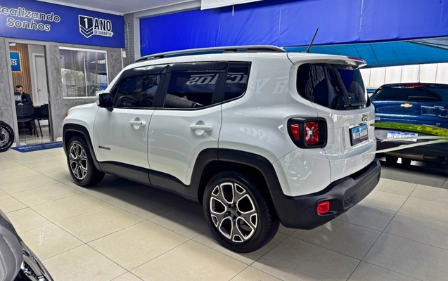 imagem-https://www.socarrao.com.br/sc-vehicle-images-prod/3707120/1788872912155-i0P2Ff9j3BYj1qlPYFZV8l0HLVJSguei.jpg