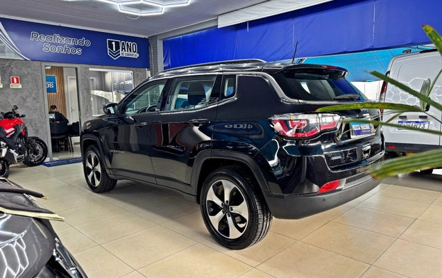 imagem-https://www.socarrao.com.br/sc-vehicle-images-prod/3707122/1788872915293-Zevr9cVEm2pJVmcDm91sJ0HEDAFHtzHc.jpg