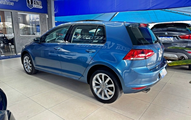 imagem-https://www.socarrao.com.br/sc-vehicle-images-prod/3707123/1788872917137-tIEpWKT5HT8AjYmrg6UbHCgVoKWgtgIw.jpg