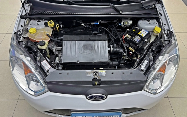 imagem-https://www.socarrao.com.br/sc-vehicle-images-prod/3707129/1789489968852-qqsScx63g5pXaUAs8TbEp4egPISi40BJ.jpg