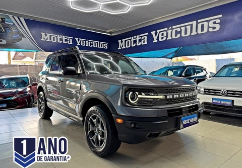 Ford Bronco 2023 Cinza — foto 1 de 3