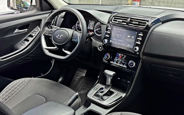 imagem-https://www.socarrao.com.br/sc-vehicle-images-prod/3707144/1789228759383-ws0nn7DvA6zHONNvmBwwoW9lbNq6JC0G.jpg