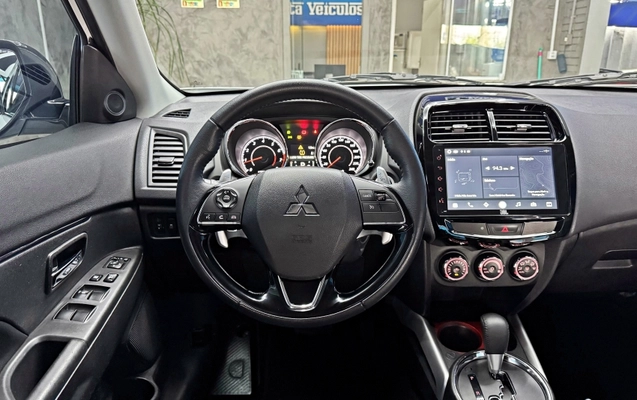imagem-https://www.socarrao.com.br/sc-vehicle-images-prod/3707150/1788872944794-YjYmrADzpoWEFc5tct8xylPIrKqWxdzo.jpg