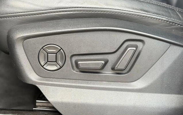 imagem-https://www.socarrao.com.br/sc-vehicle-images-prod/3707185/1788872990195-8455615_10_B_778ce1e94c.jpeg