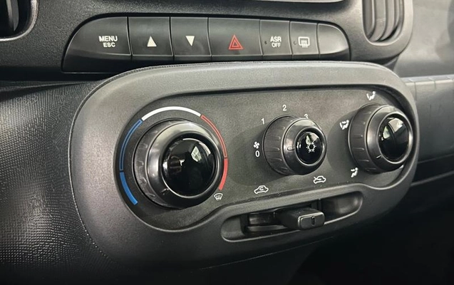 imagem-https://www.socarrao.com.br/sc-vehicle-images-prod/3707196/1789249693826-8454804_16_B_34a0595ae2.jpeg
