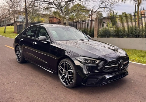 Mercedes-Benz C-300 2026 Preto — foto 1 de 3