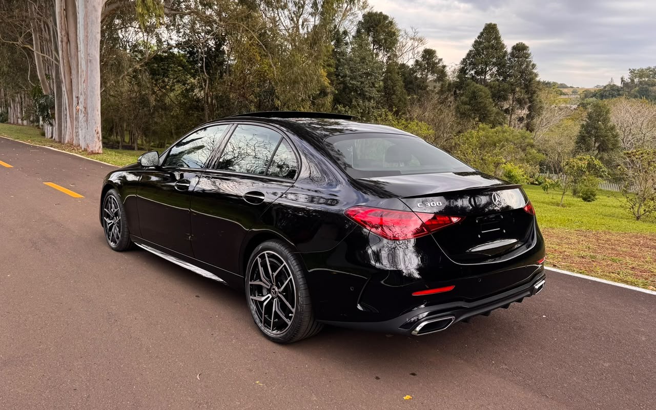 imagem-https://www.socarrao.com.br/sc-vehicle-images-prod/3707388/1788873483849-V2hhdHNBcHAgSW1hZ2UgMjAyNi0wOS0wOCBhdCAwOS40NC4wOSAoMikuanBlZw.jpeg