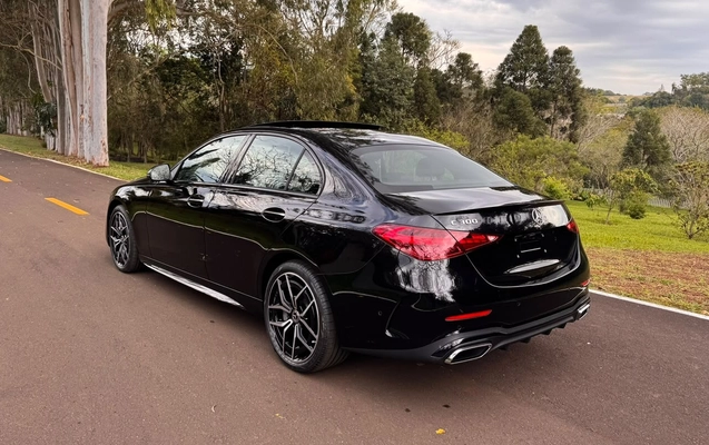 imagem-https://www.socarrao.com.br/sc-vehicle-images-prod/3707388/1788873483849-V2hhdHNBcHAgSW1hZ2UgMjAyNi0wOS0wOCBhdCAwOS40NC4wOSAoMikuanBlZw.jpeg