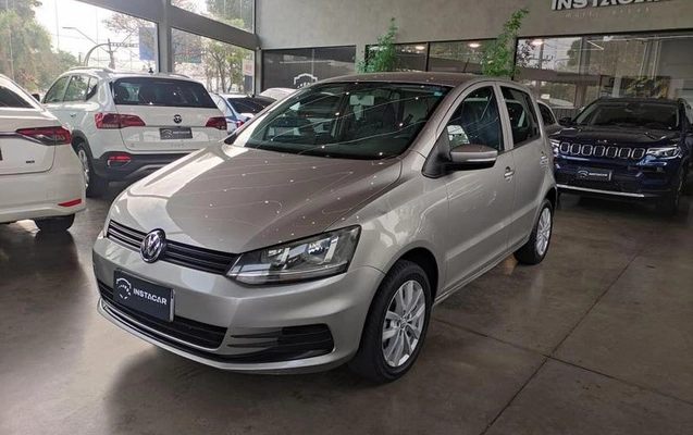 imagem-https://www.socarrao.com.br/sc-vehicle-images-prod/3707759/1789667867922-8443902_12_B_a8b0828999.jpeg