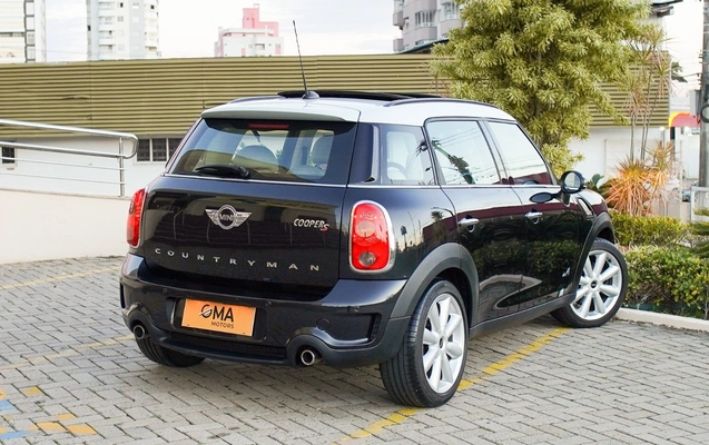 imagem-https://www.socarrao.com.br/sc-vehicle-images-prod/3708051/1789655756267-5ba884e39c4c4fdd90acd6b33e38e799_1788890009707.jpg