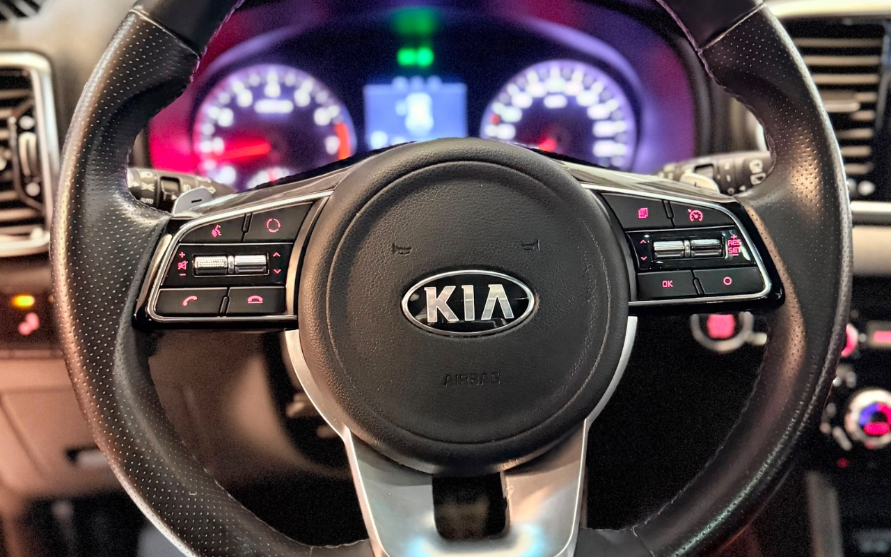 imagem-https://www.socarrao.com.br/sc-vehicle-images-prod/3708077/1788874942802-OTZmZmViOGItNTI0My00NWI1LTg3YzAtOGRiZGNmMmM3ZjllLmpwZWc.jpeg